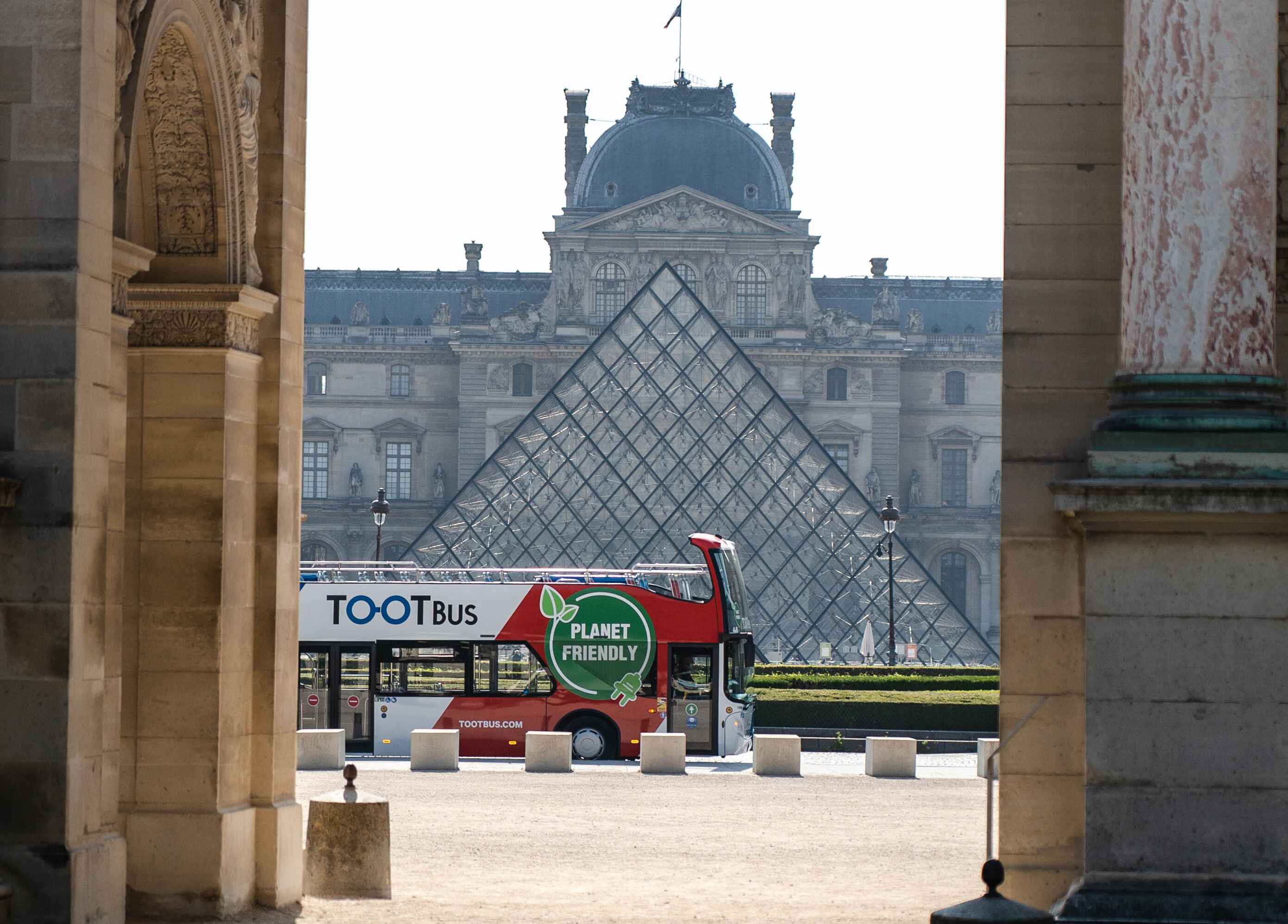 best bus tours in paris